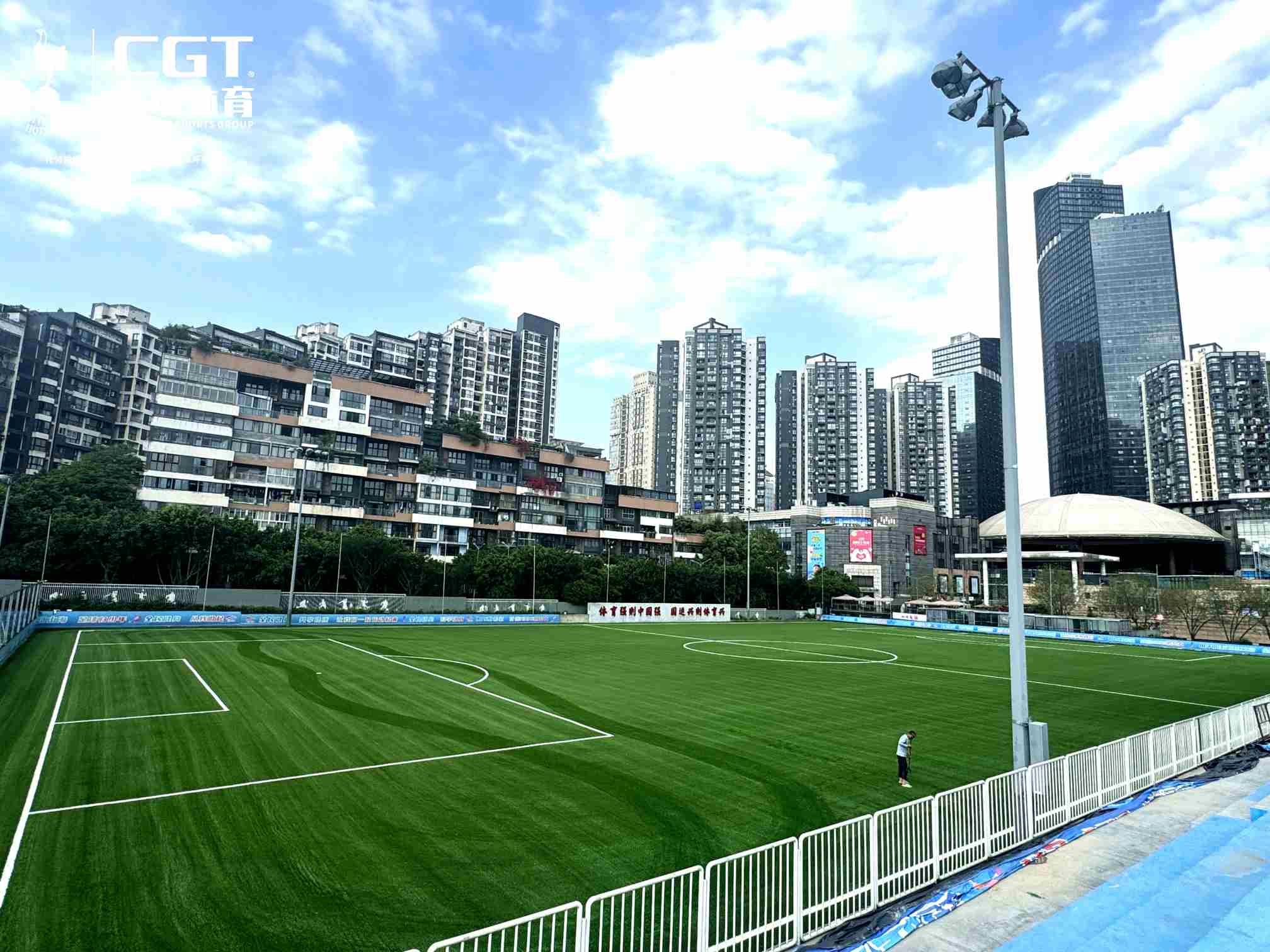 重庆奥体焕新颜，和记AG体育打造低碳运动场